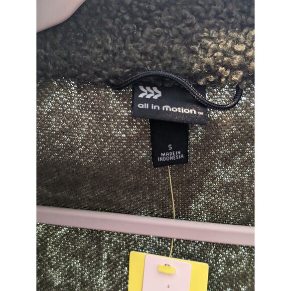 Sherpa Jacket All in Motion Olive Green S Full Zip Pocket Relaxed Fit Fuzzy Cozy - Picture 4 of 8
